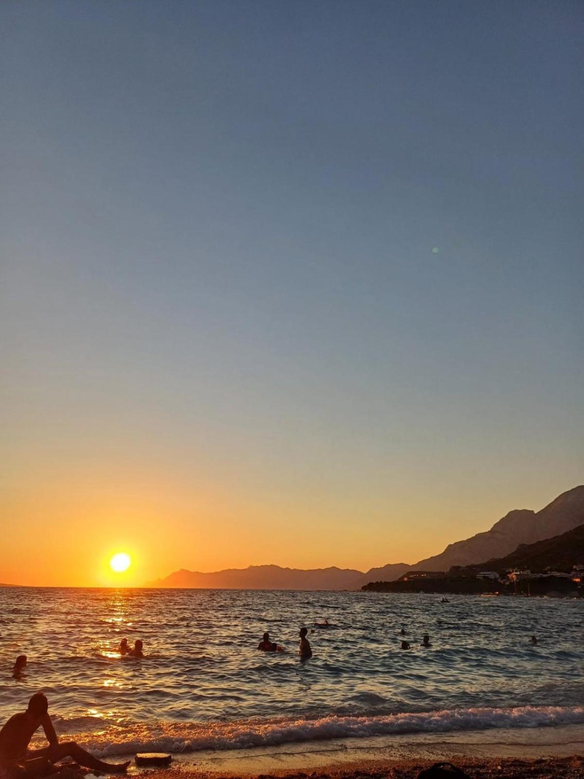 Lukas Galileo Izuzetan * Makarska